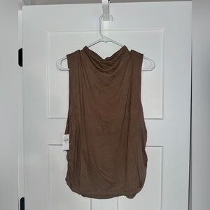 NWT XLL Tall Brown Top
